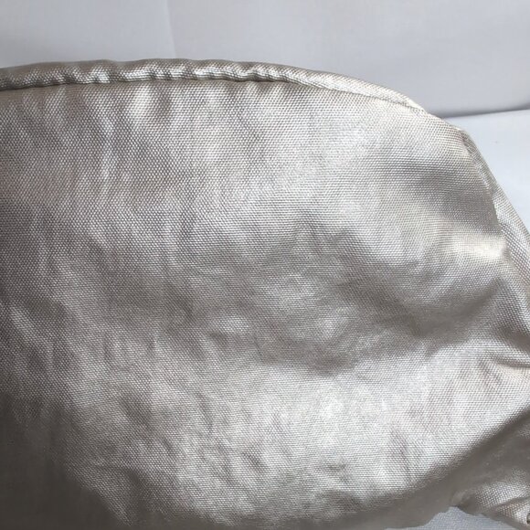 Kipling Fanny Pack Waist Belt Bag Metallic Gold Beige Unisex AC-7621-0LT Travel - Picture 8 of 15